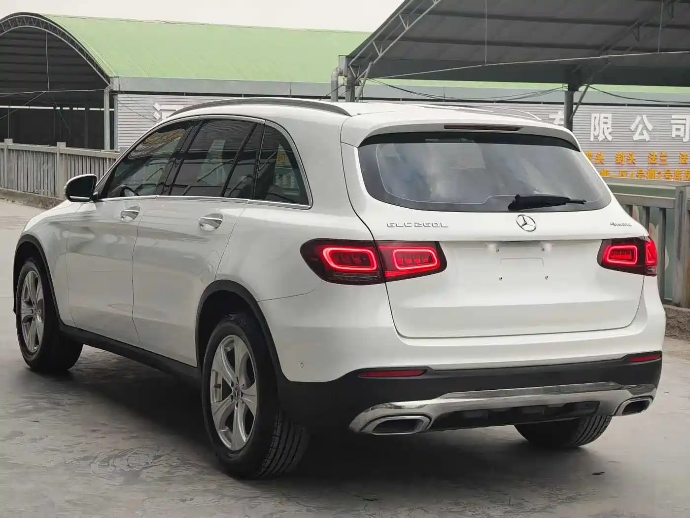 Mercedes-Benz GLC 2020 GLC 260 L 4MATIC Dynamic фото 4