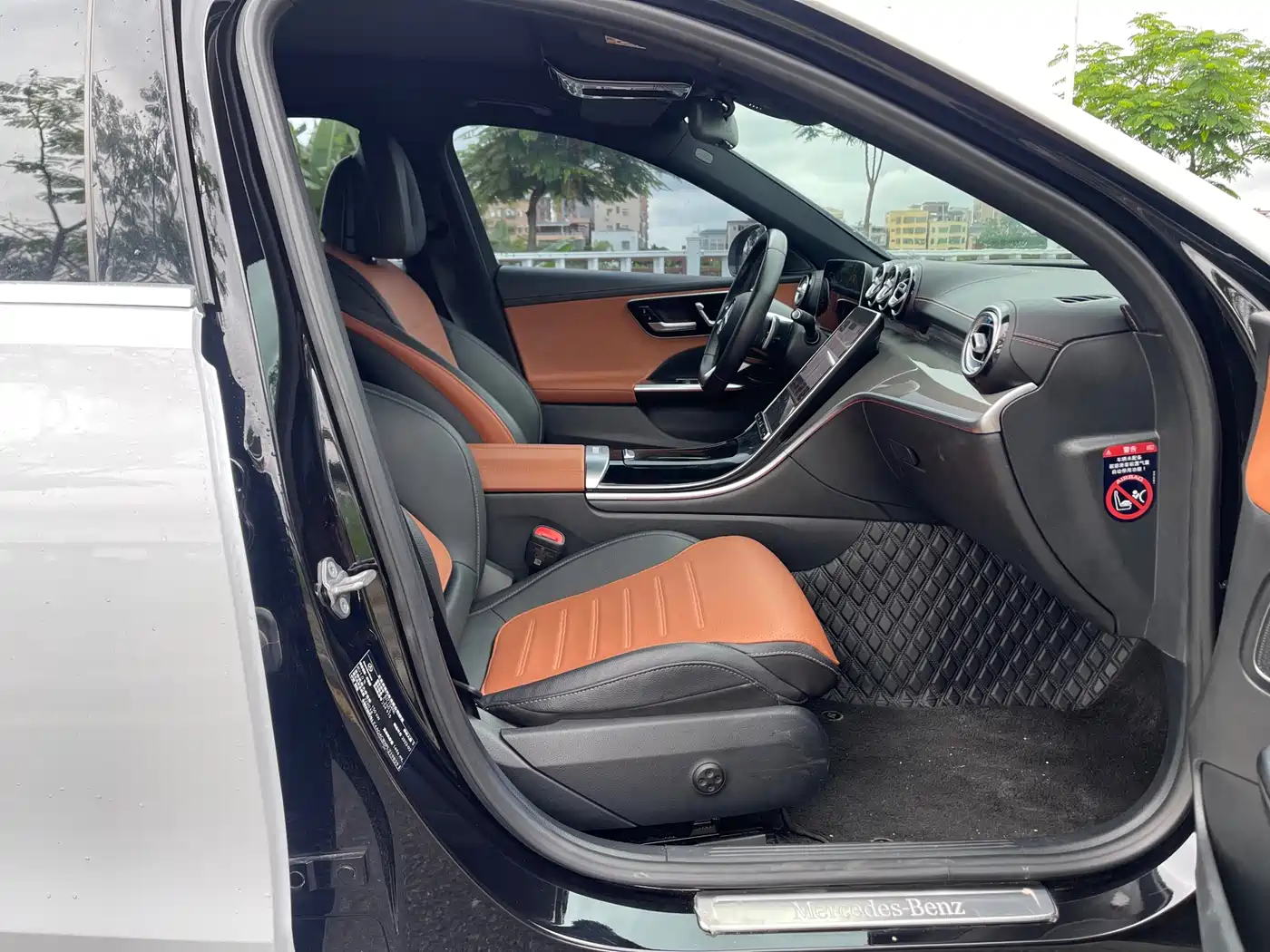 Mercedes-Benz C-Class 2023 Facelift C 260 L Sport Edition фото 10