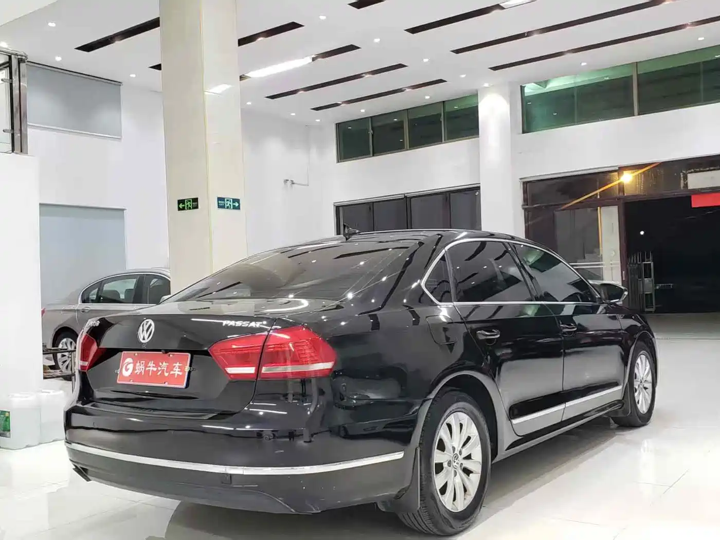 Фото 9 - Volkswagen Passat