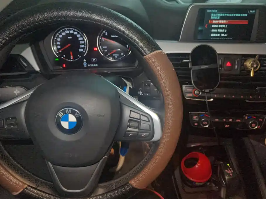 BMW X1 2018 sDrive20Li Leading Model фото 13