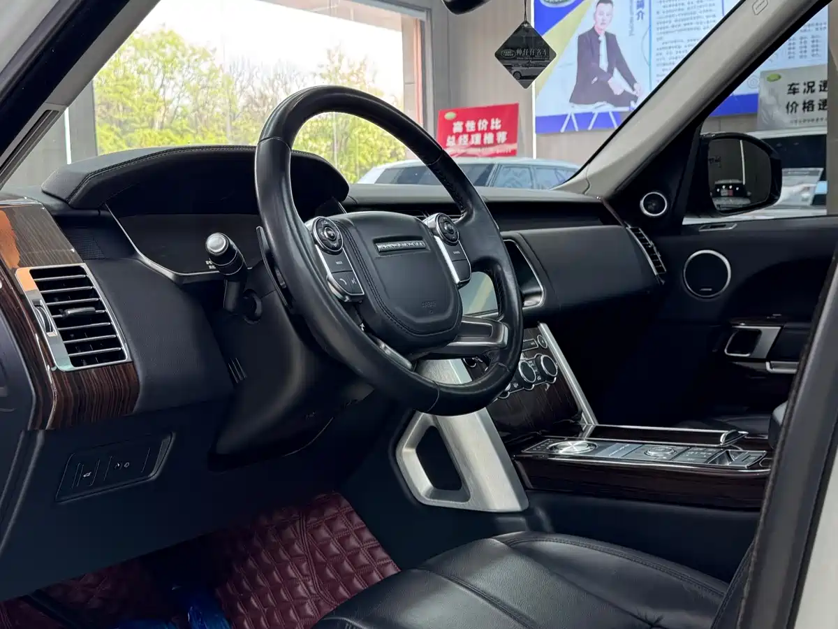 Land Rover Range Rover 2017 3.0 SC V6 Vogue фото 15