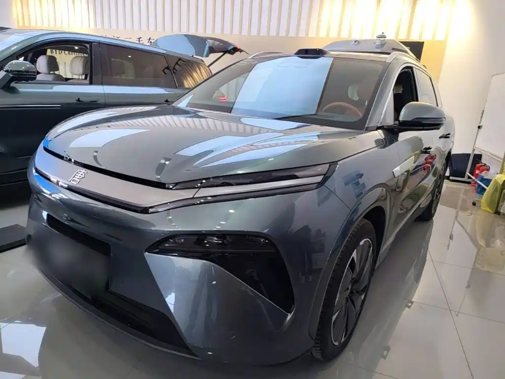 BYD Tang L 2025 DM 175KM Drone Player Edition