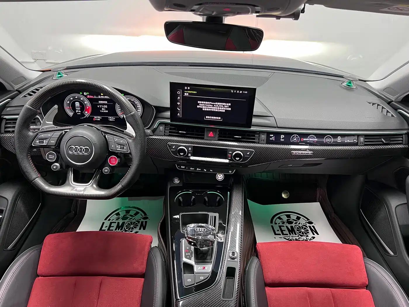 Фото 19 - Audi A4L