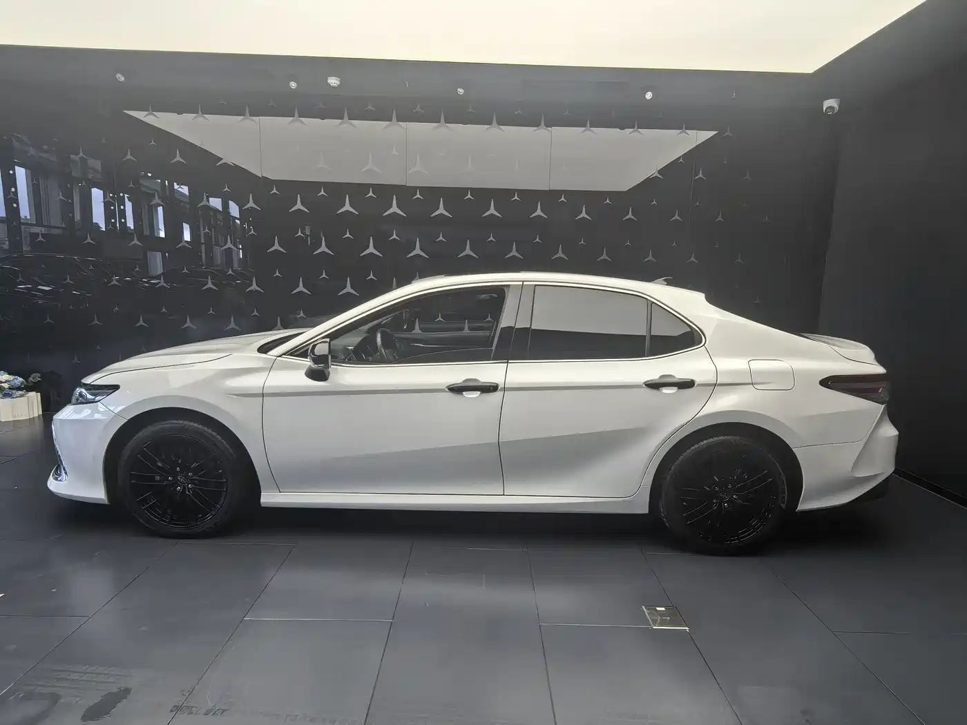 Toyota Camry 2021 2.0G Luxury Edition фото 13