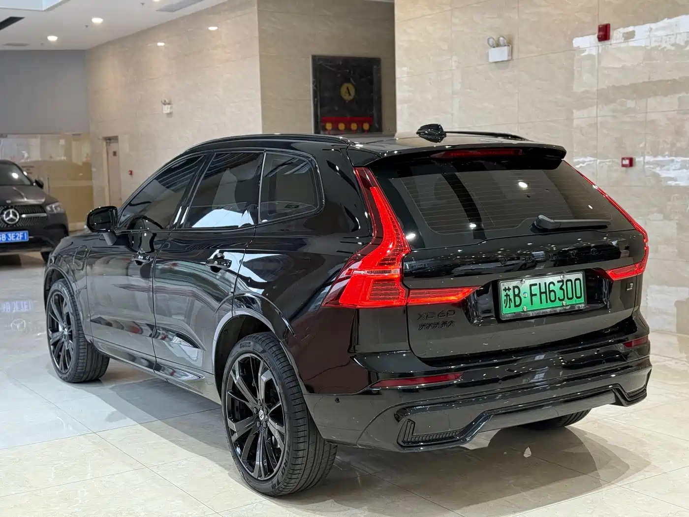 VOLVO XC60 PLUG IN HYBRID