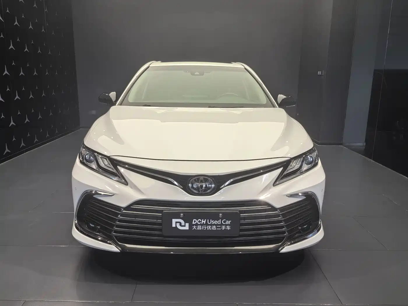 Toyota Camry 2021 2.0G Luxury Edition фото 2
