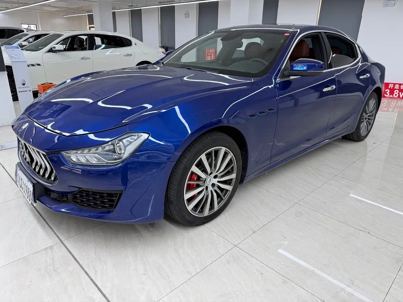 2025 Maserati Ghibli