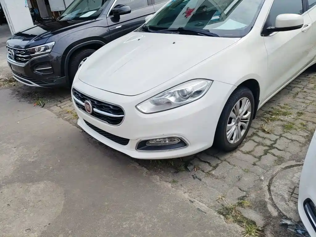 Fiat Viaggio 2015 2015 1.4T Manual Sport Edition
