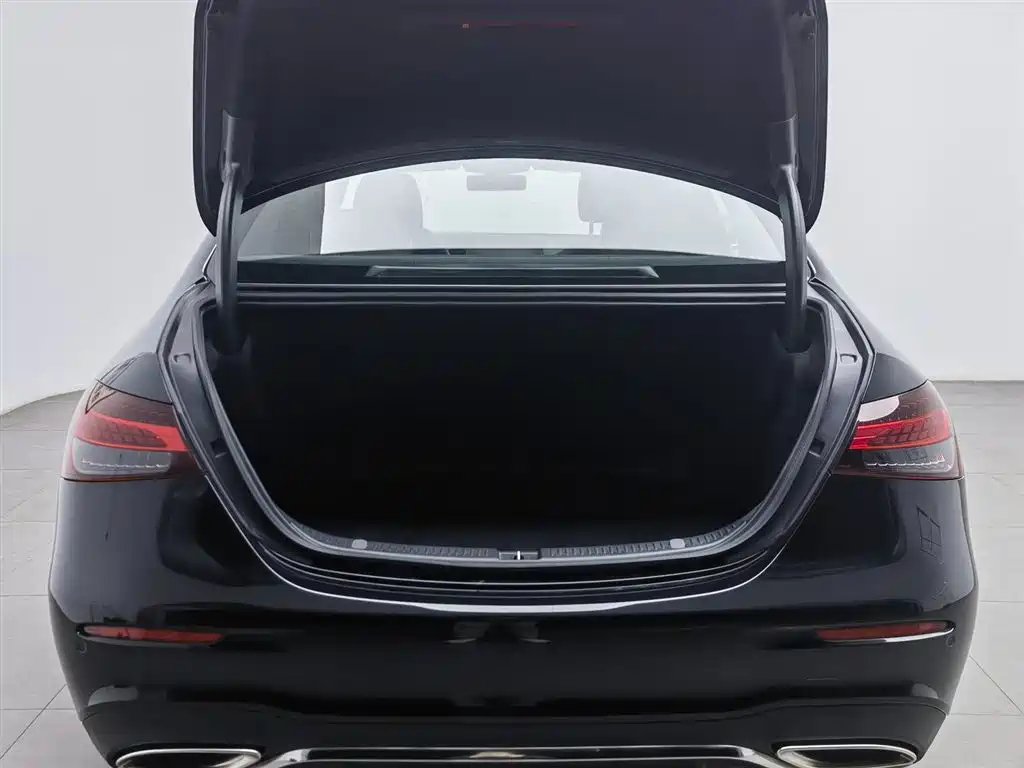 Mercedes-Benz E-Class 2023 Facelift E 300 L Sport Fashion фото 16