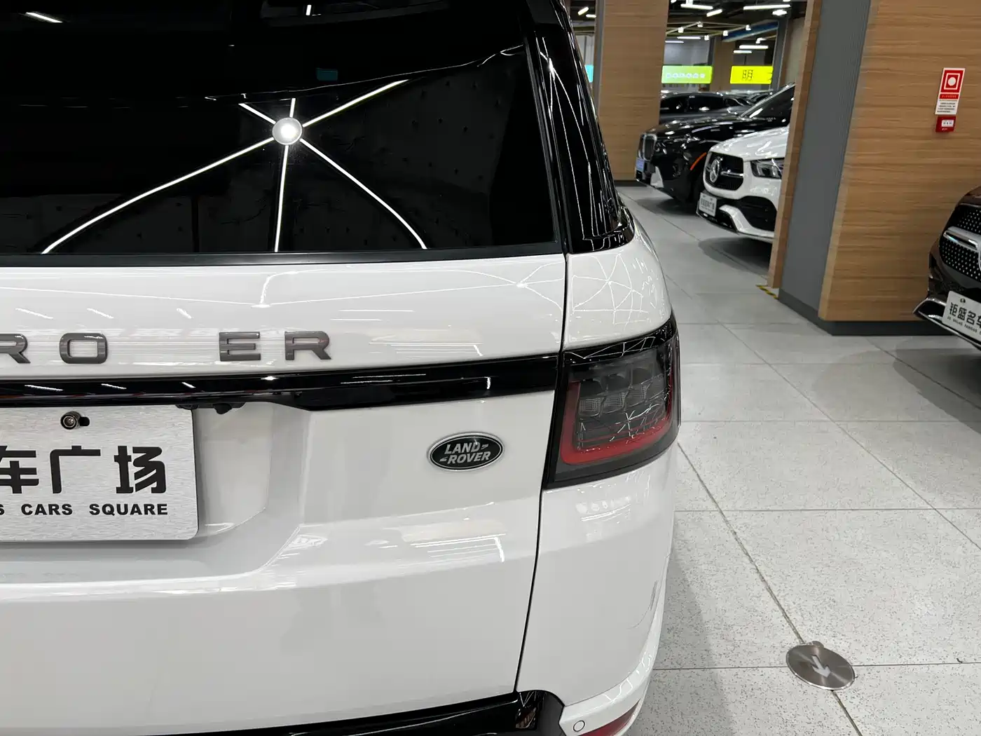 Land Rover Range Rover Sport 2020 3.0 L6 HSE DYNAMIC фото 6