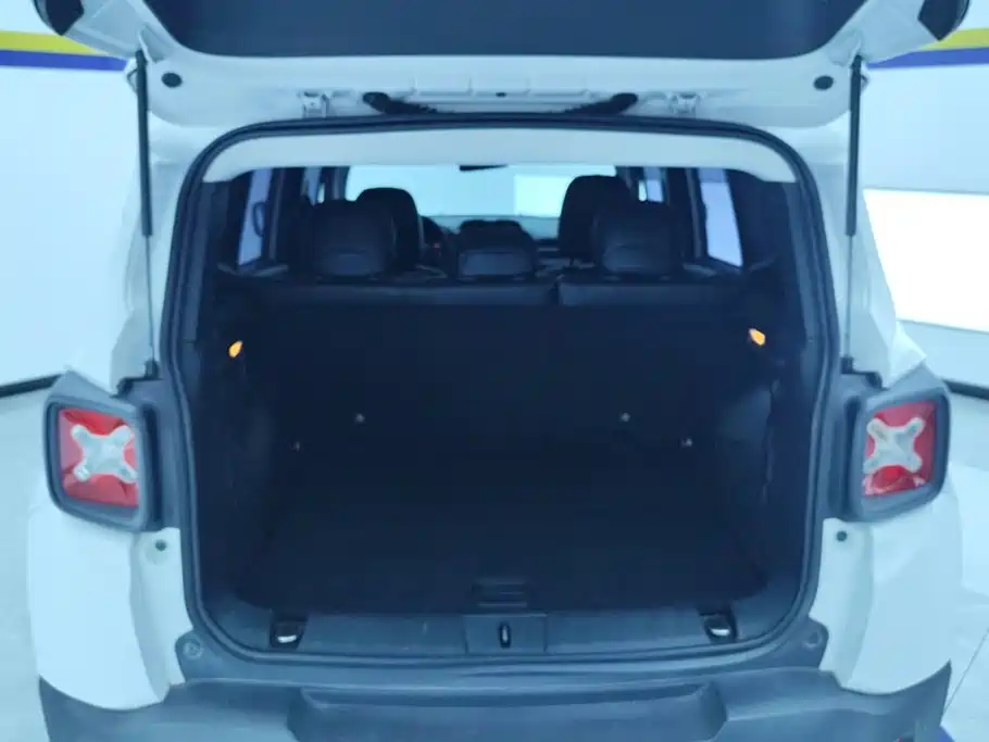 Jeep Renegade 2018 2017 180T Automatic Power Edition