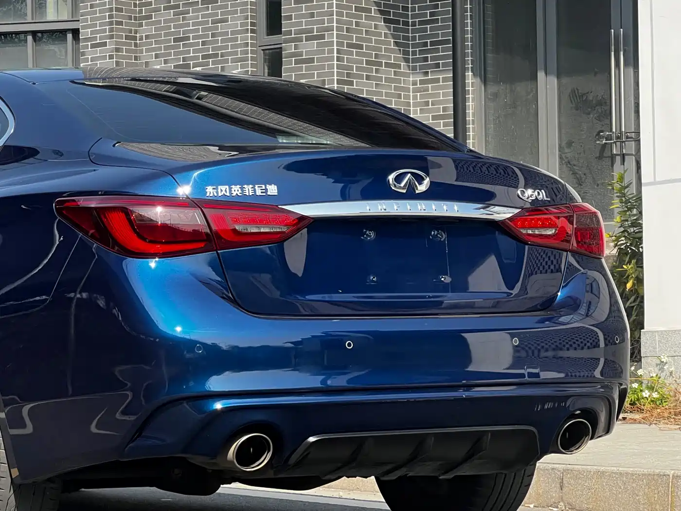 Infiniti Q50L 2019 2018 2.0T Premium Edition (China VI)