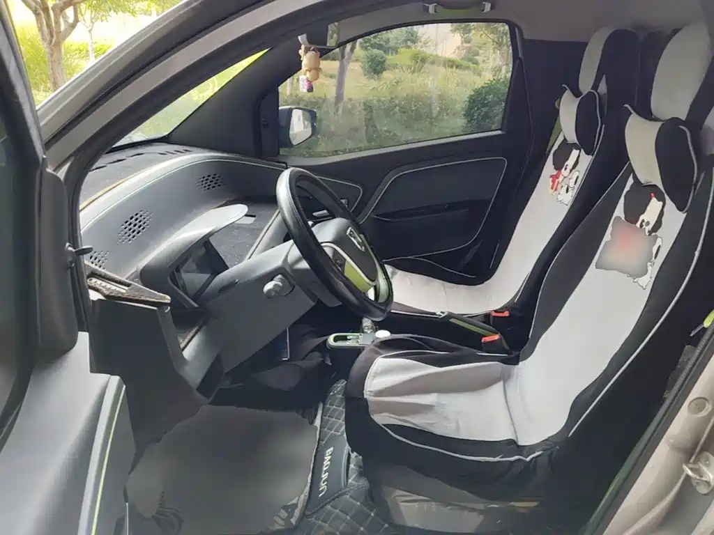 Baojun E100 2019 2019 250KM Smart Edition