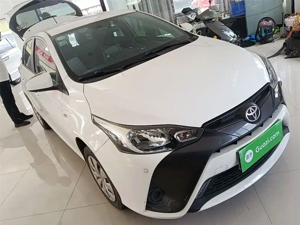 Toyota YARiS L Zhi Xuan 2016 Facelift 1.5E CVT Charming Edition фото 4
