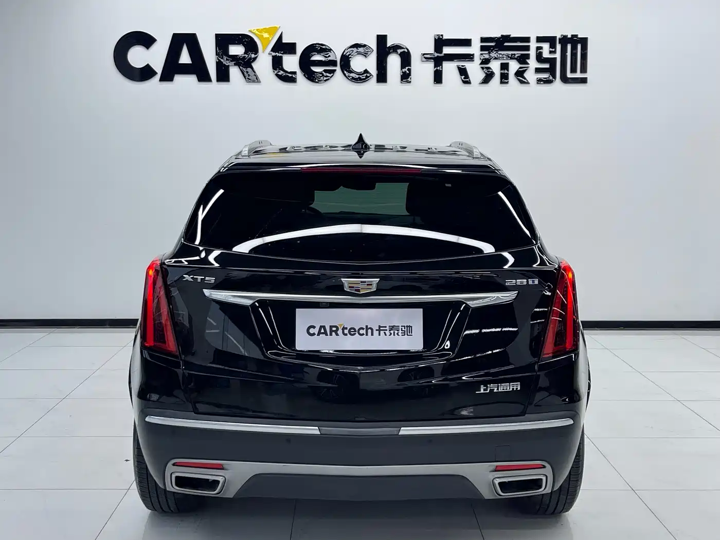 CADILLAC XT5