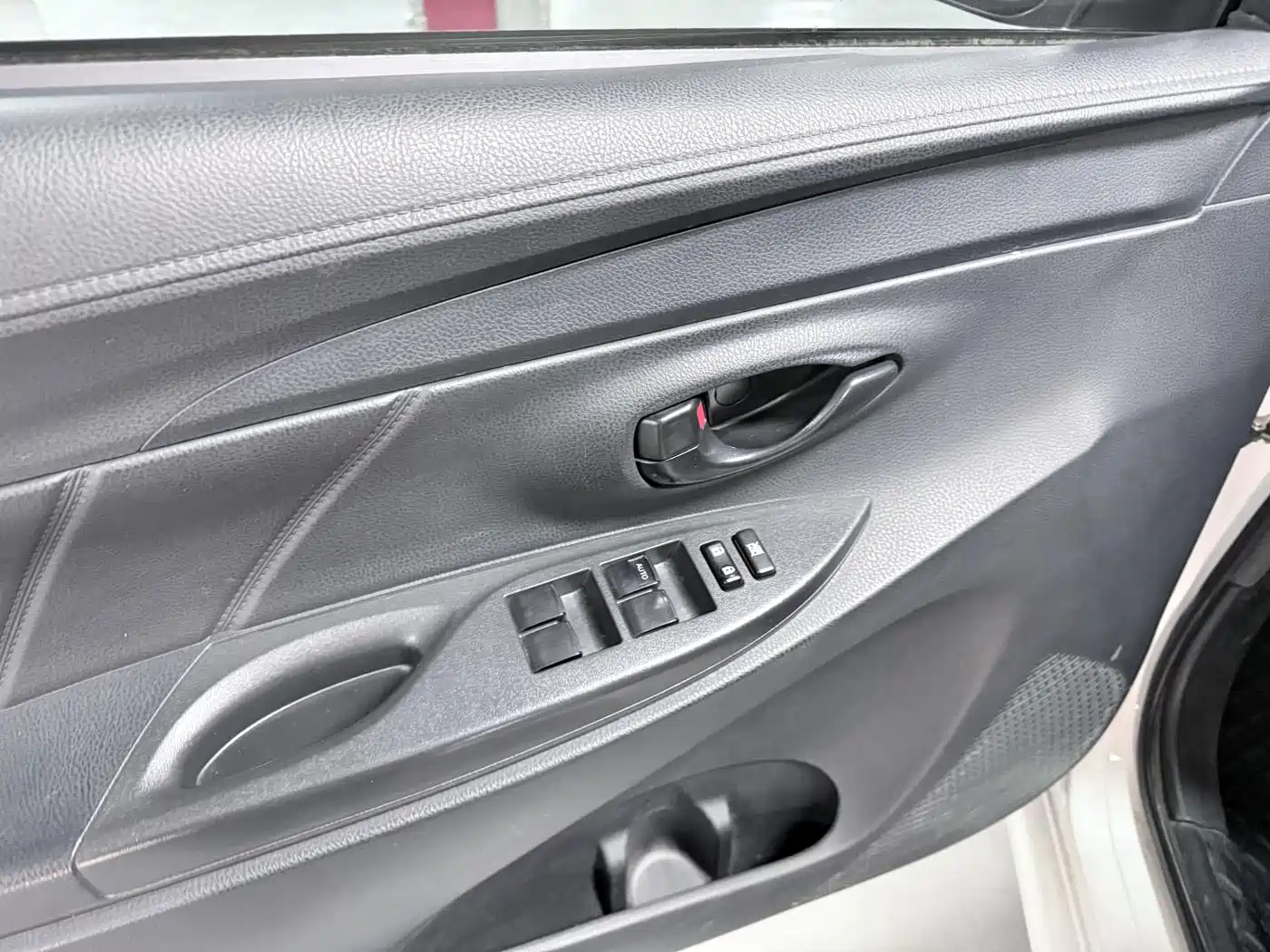 Toyota Vios FS 2021 1.5L CVT Fengchi Edition фото 6