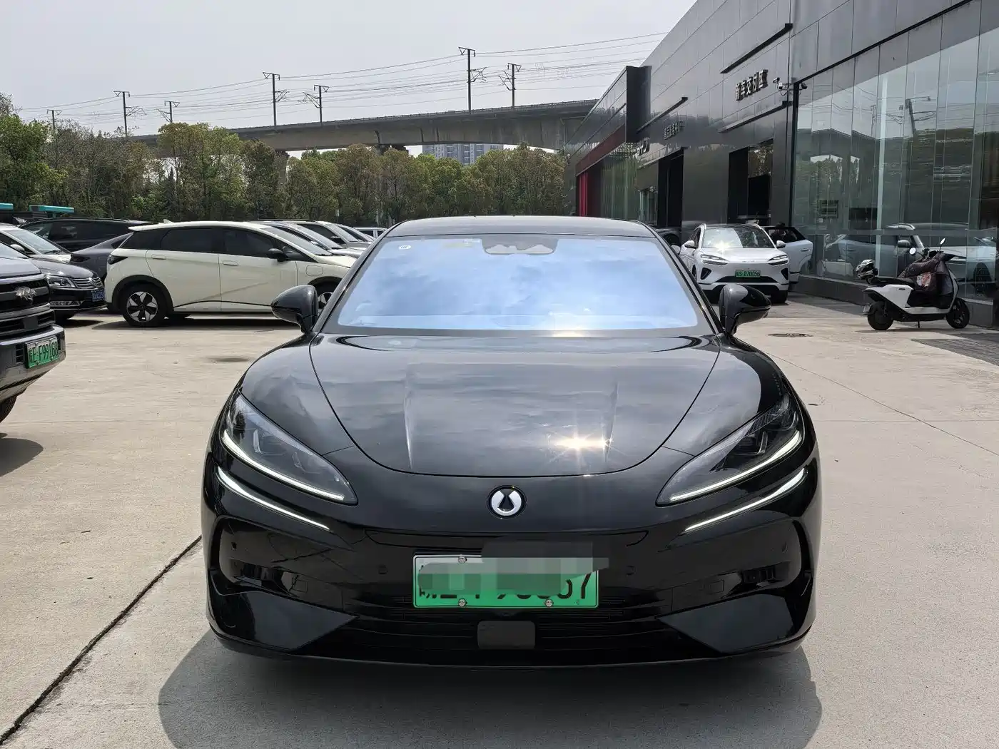 Denza Z9GT 2024 1100 AWD Ultra Edition фото 2