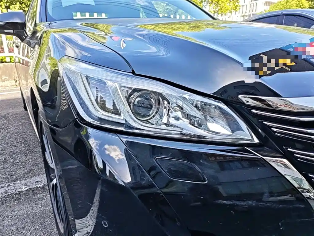Toyota Crown 2018 2.0T Fashion Edition фото 13