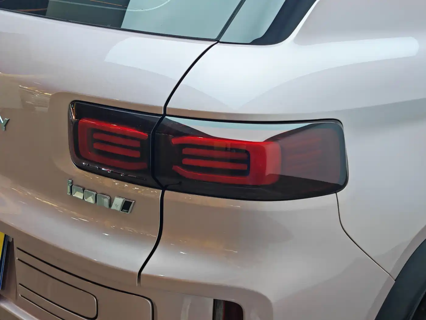 GEELY AUTOMOBILE GEELY ICON