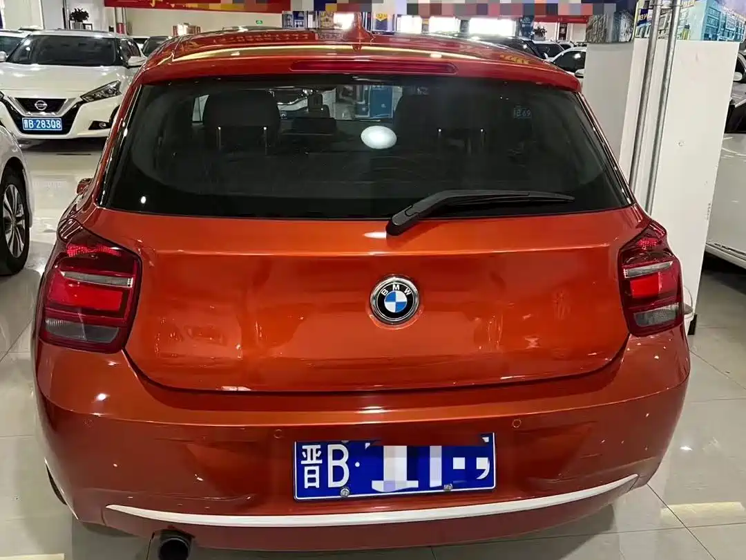 BMW 1 Series (Import) 2012 116i Urban Edition фото 5