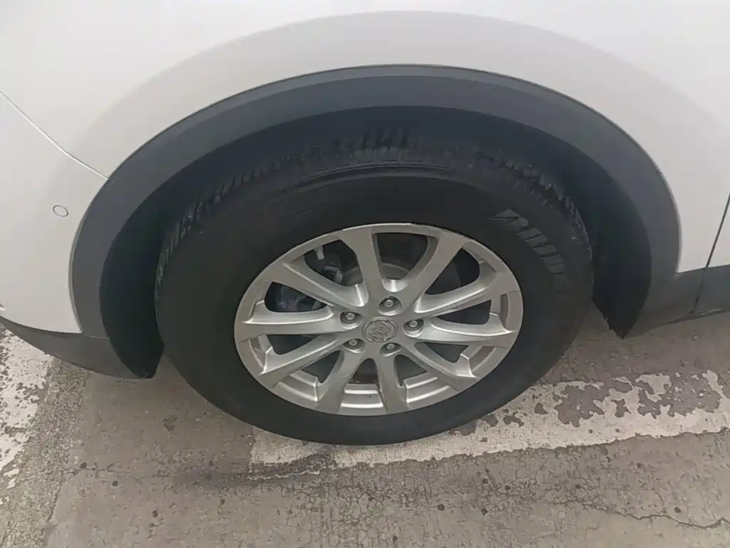 Фото 25 - Buick Envision Plus