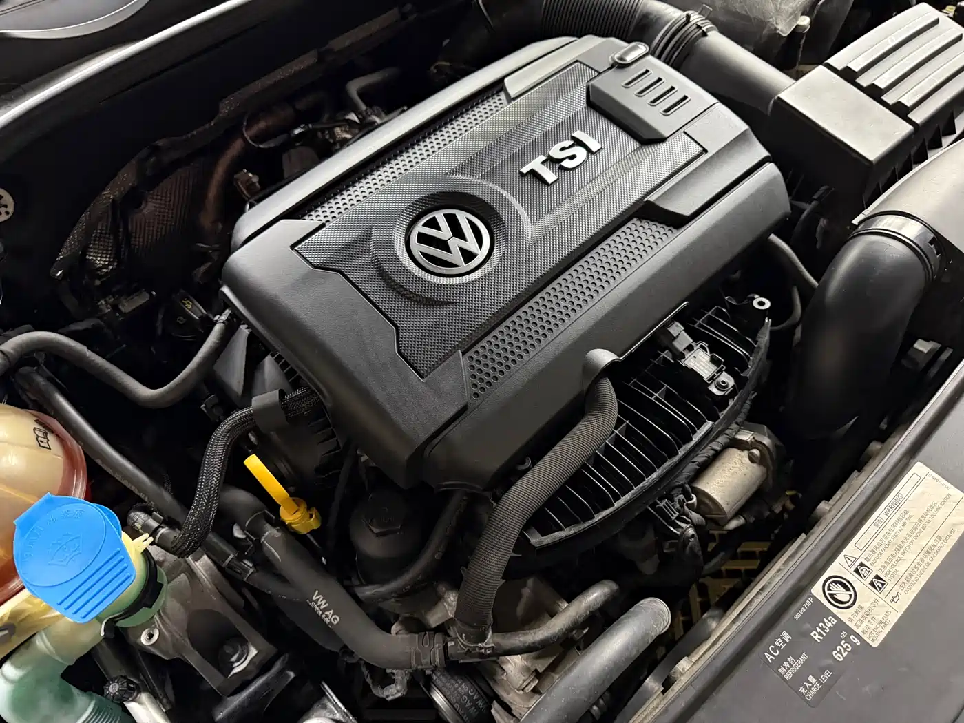 Volkswagen Passat 2016 Model 380TSI DSG Prestige Edition фото 35