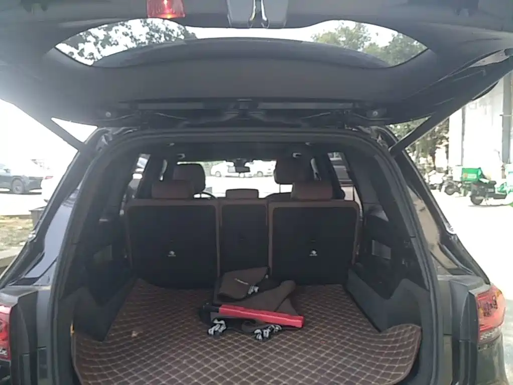Фото 19 - Mercedes-Benz GLB