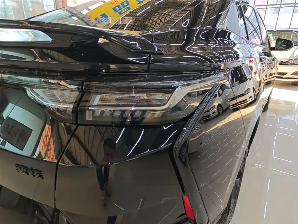 DONGFENG FENGSHEN YI HYUN