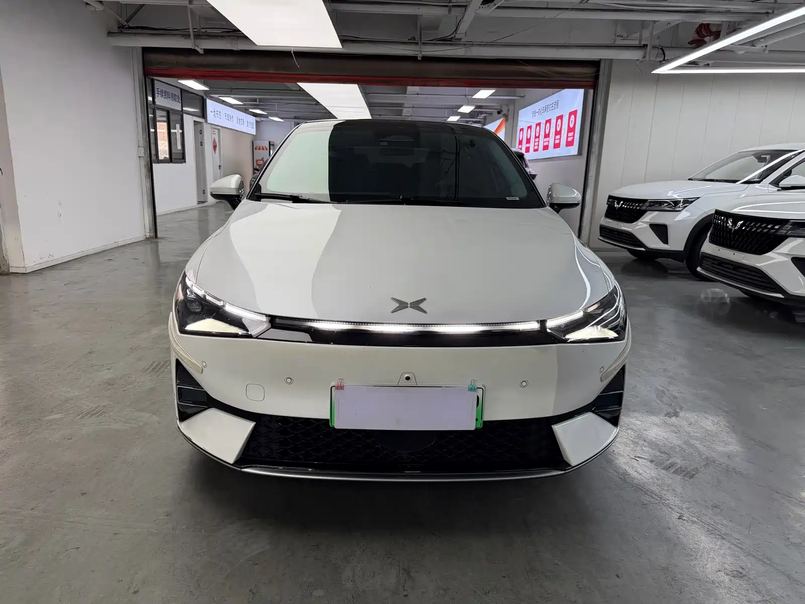 Фото 2 - XPeng P5