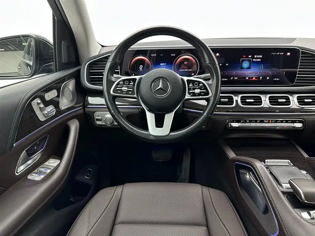 Mercedes-Benz GLS 2021 Facelift GLS 450 4MATIC Fashion фото 9