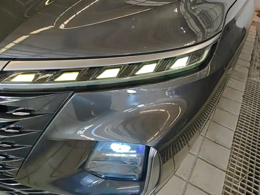 Roewe RX5 eMAX 2022 2022 1.5T PHEV Fearless Honor Edition