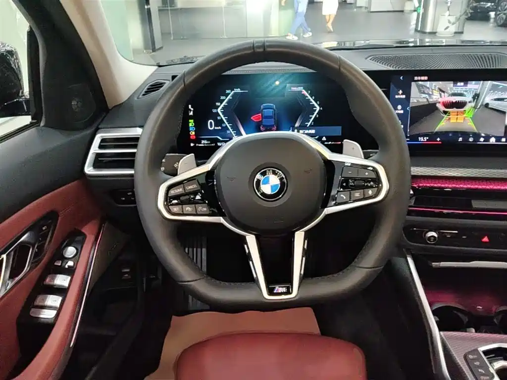 BMW 3 Series 2025 330Li M Sport Night Edition фото 11