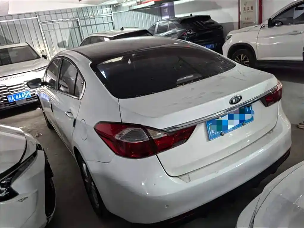KIA K3
