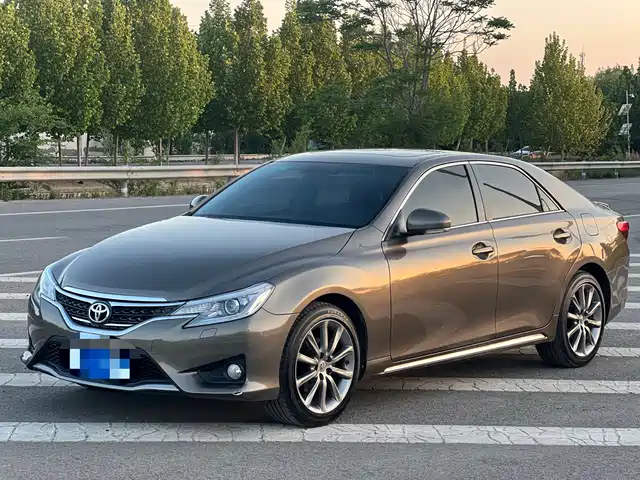  Toyota Reiz 2013 2.5V Premium Edition