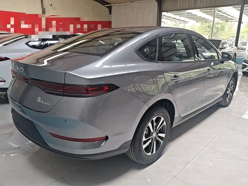 BYD Qin PLUS 2026 DM-i Smart Edition 128KM Progressive фото 7