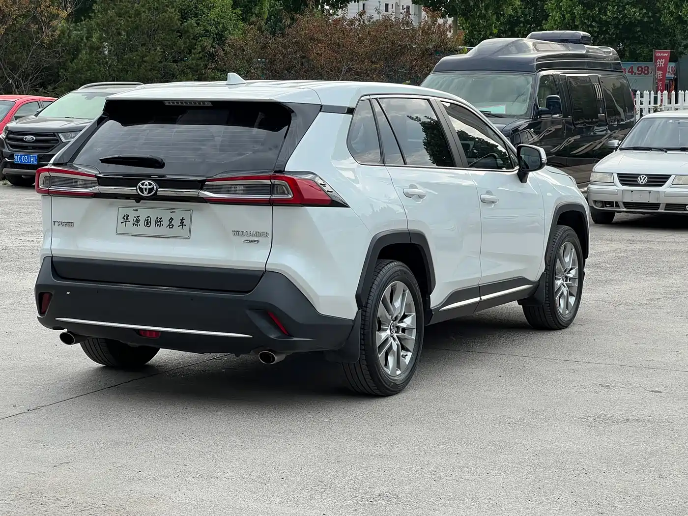 Toyota Wildlander 2022 2.0L CVT AWD Luxury PLUS Edition фото 14