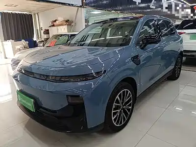 Leapmotor B10