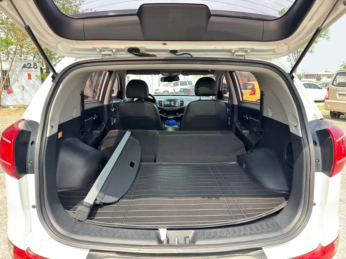 Kia Sportage 2014 2.0L Automatic 2WD DLX фото 35