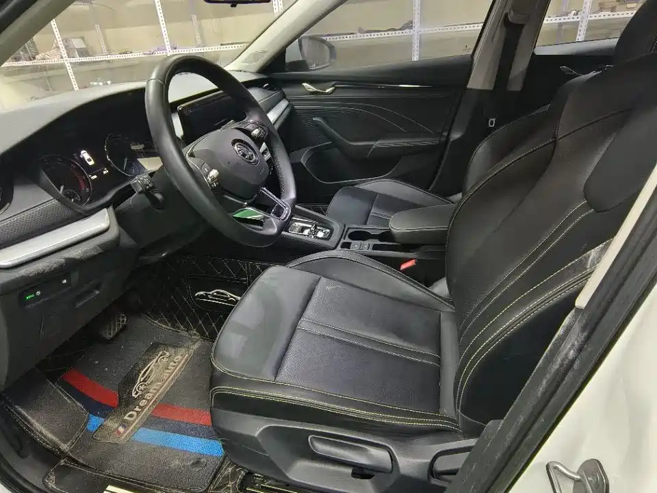 Škoda Octavia 2022 PRO TSI280 Premium Edition фото 7