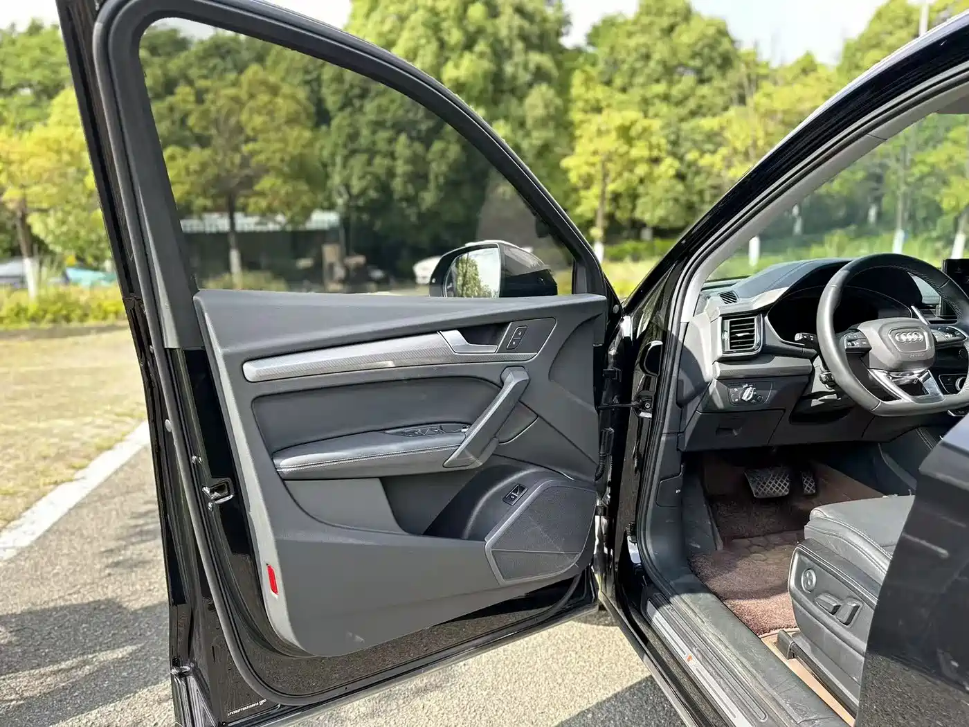 Audi Q5L 2022 40T Luxury Dynamic фото 11