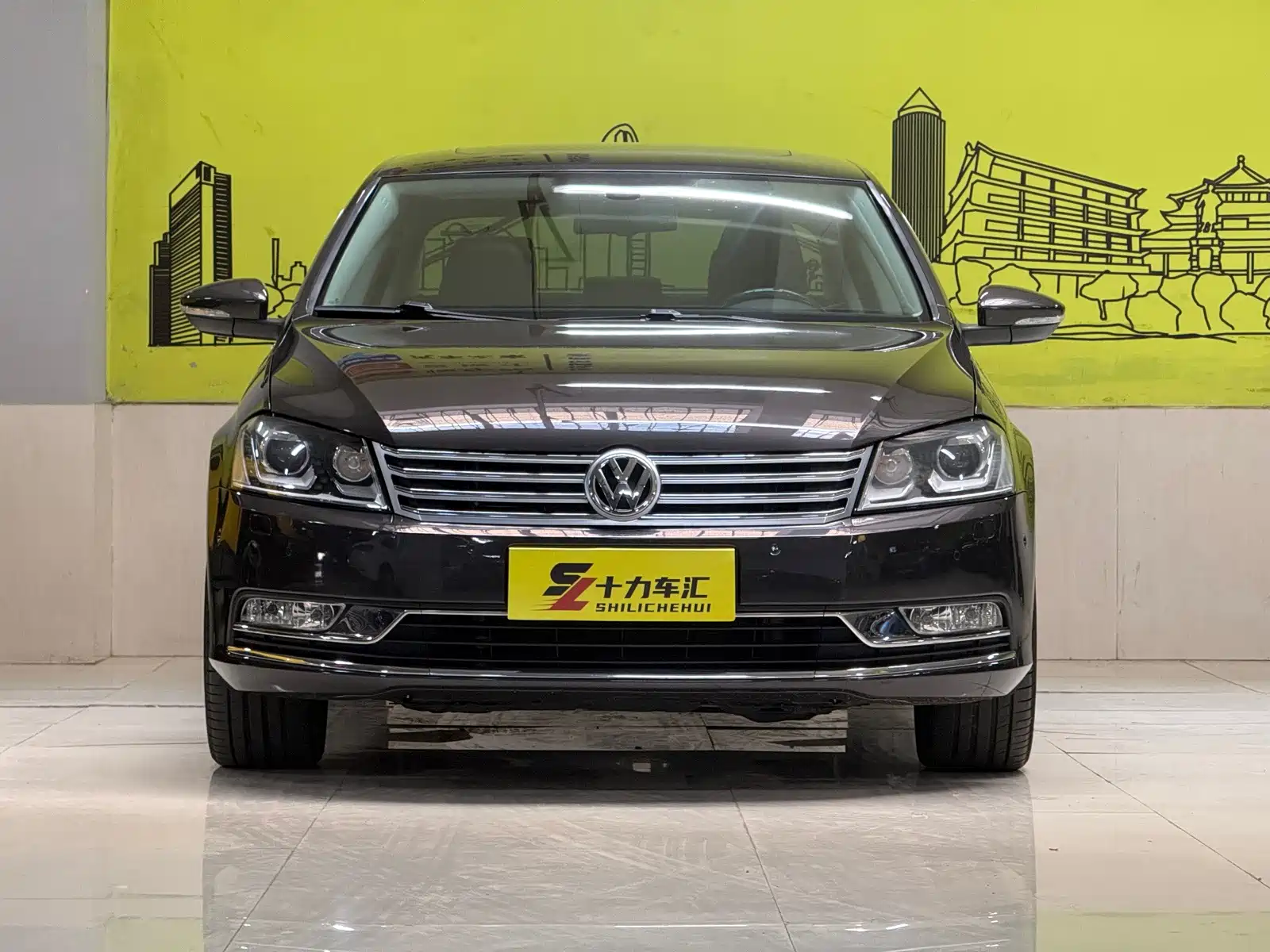Фото 2 - Volkswagen Magotan