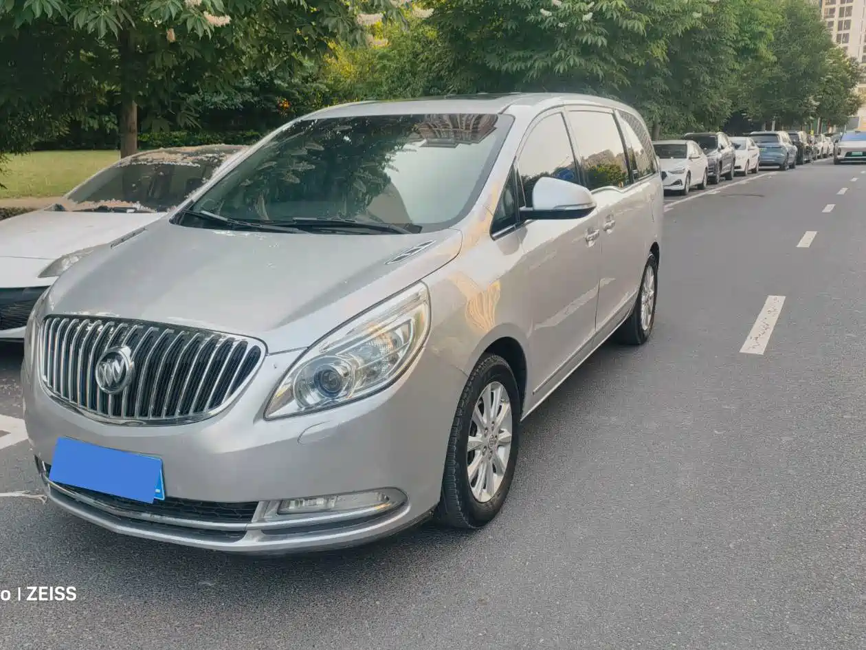 Buick GL8 2011 3.0L XT Luxury Business Flagship