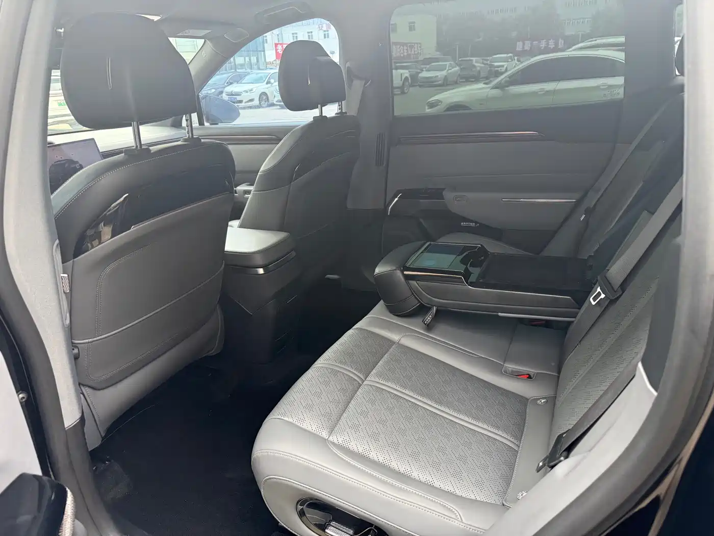 ZEEKR 7X 2025 2025 100kWh Long Range RWD Smart Driving Edition