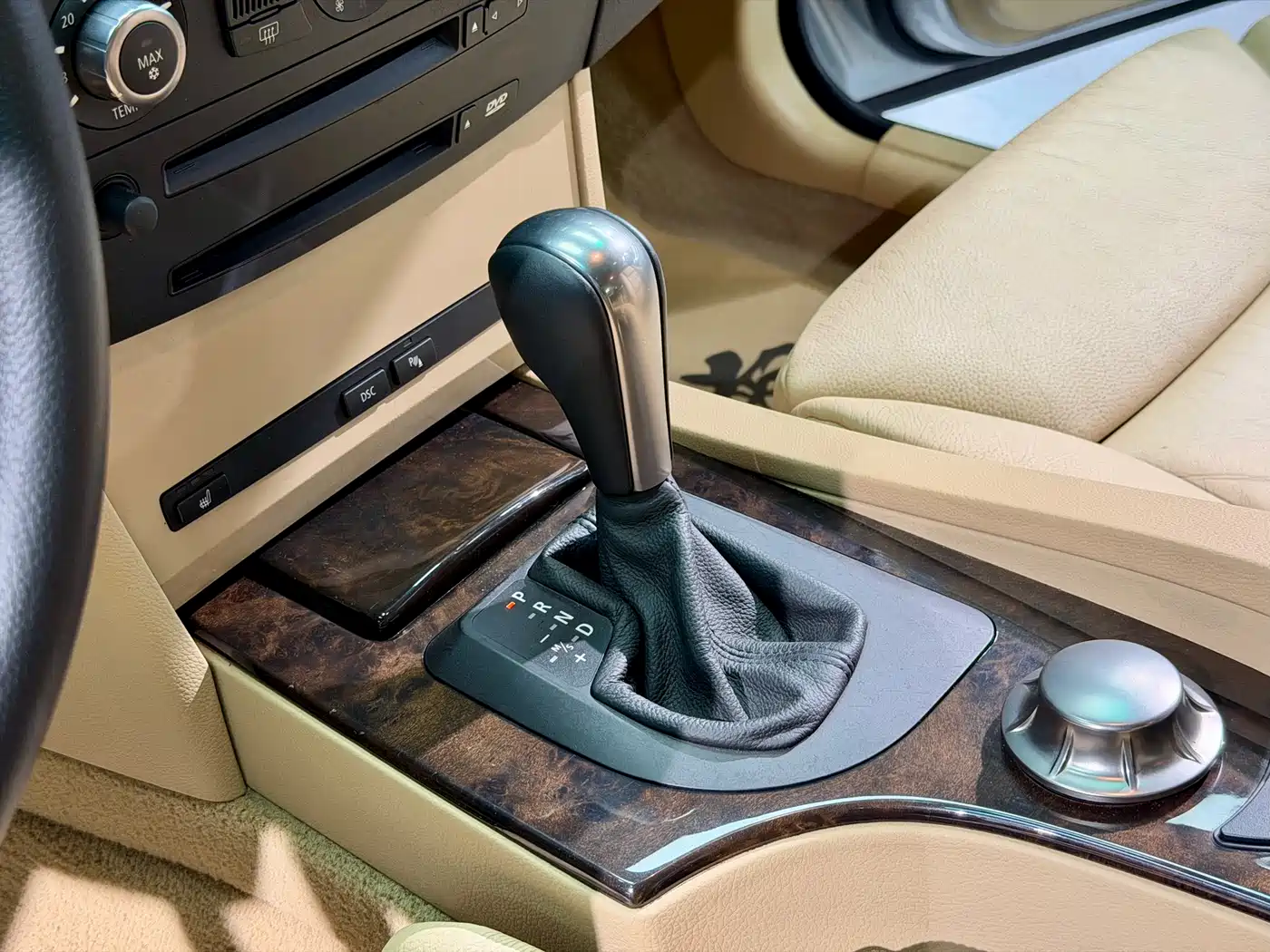 BMW 5 Series 2005 Model 530i фото 12