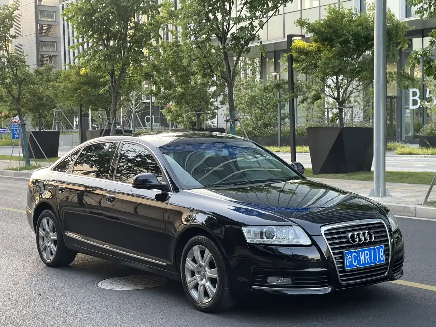 Audi A6L 2010 2.8 FSI Luxury фото 3