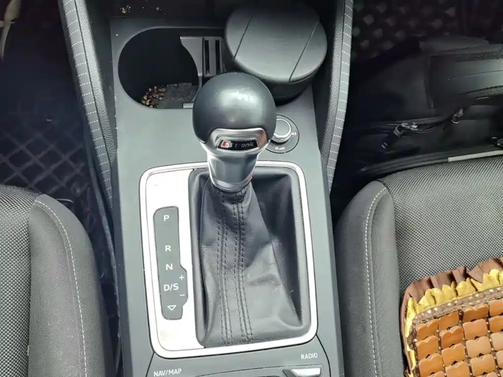 Audi Q2L 2018 35 TFSI Launch Exclusive Edition China V фото 14