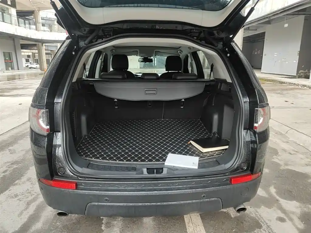 Land Rover Discovery Sport 2018 240PS PURE Edition фото 19