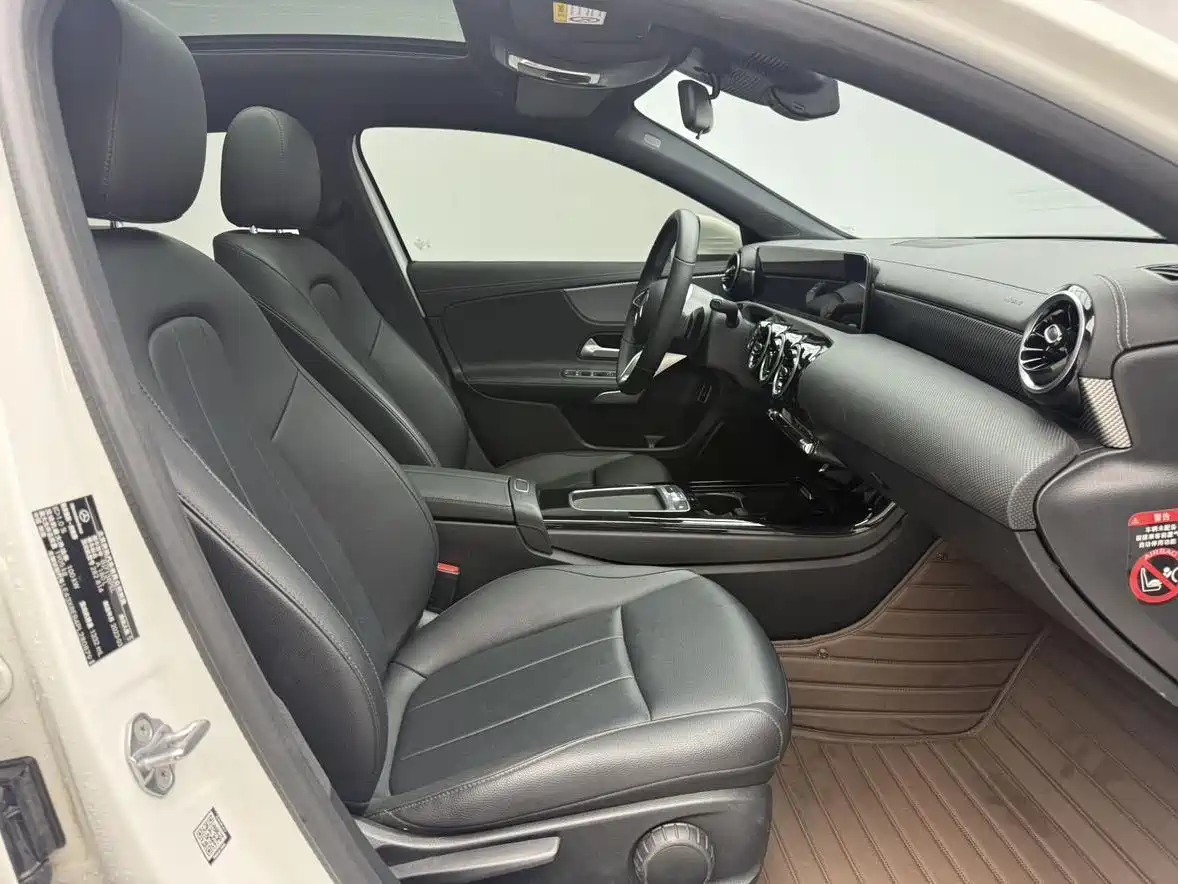 MERCEDES-BENZ A CLASS