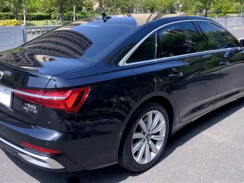 Audi A6L 2023 45 TFSI Premium Selection Dynamic фото 6