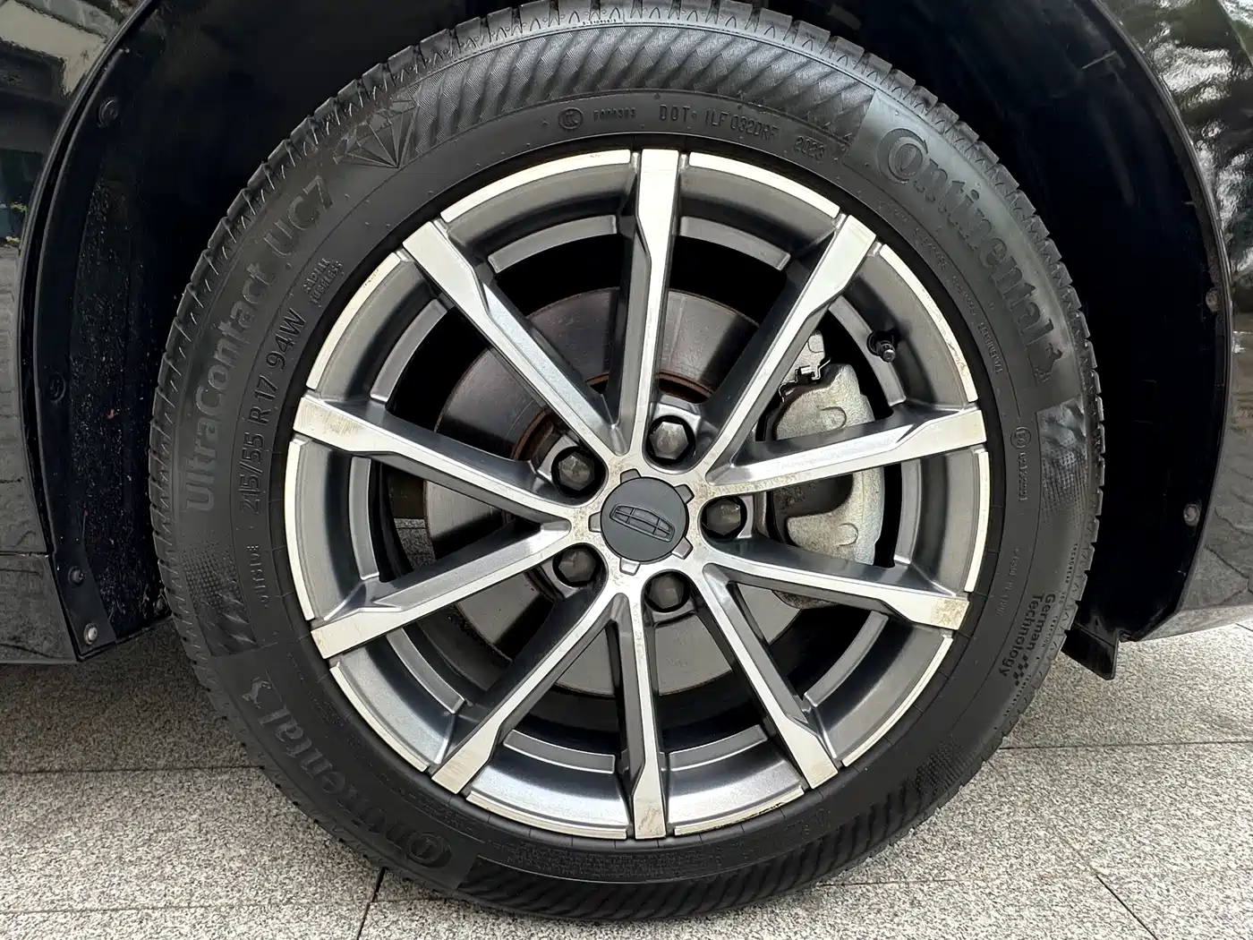 GEELY AUTOMOBILE BORUI